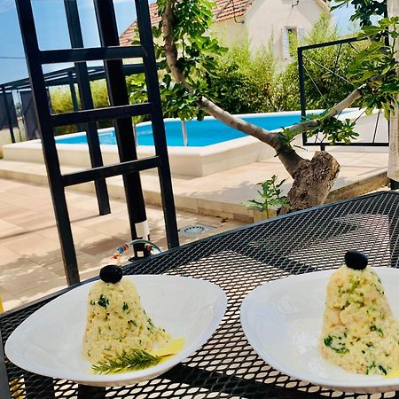 Summer Apartment Makarska Ngoại thất bức ảnh